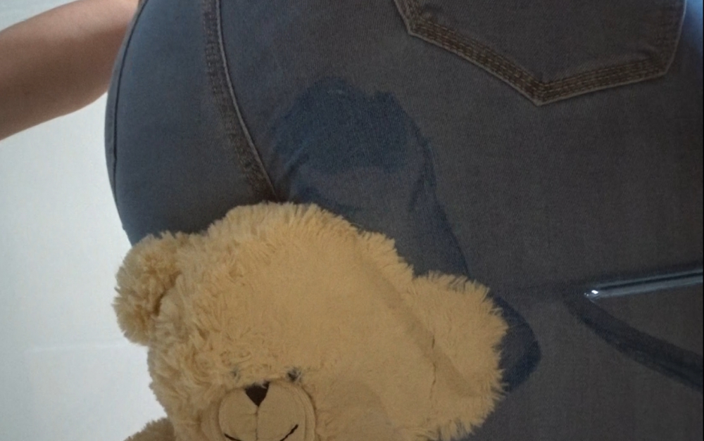 Bild 1 von POV in jeans and buttcrush Teddy