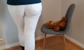 Bild 1 von Buttcrush and trampling Teddy in white jeans 